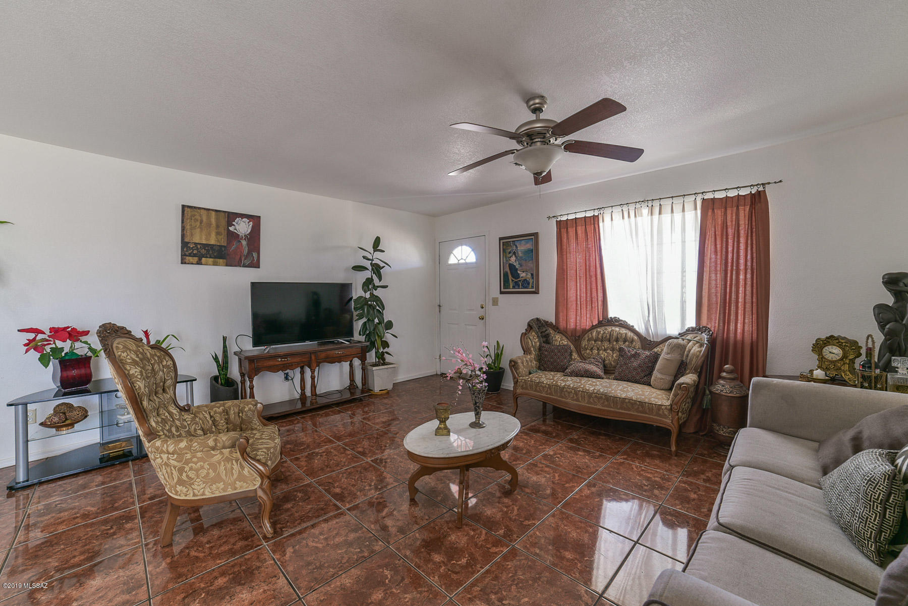 415 Camino Hombre De Oro Rio Rico, AZ 85648 - Photo 21 of 32