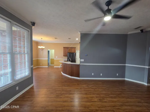 $2,000 | 5209 Hickory Street, Panama City, FL 32404