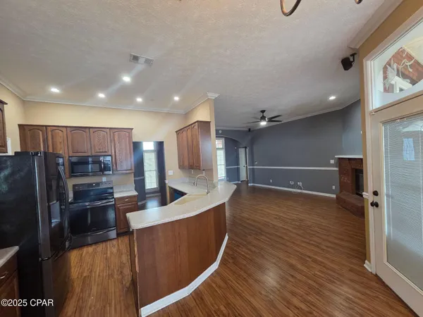 $2,000 | 5209 Hickory Street, Panama City, FL 32404