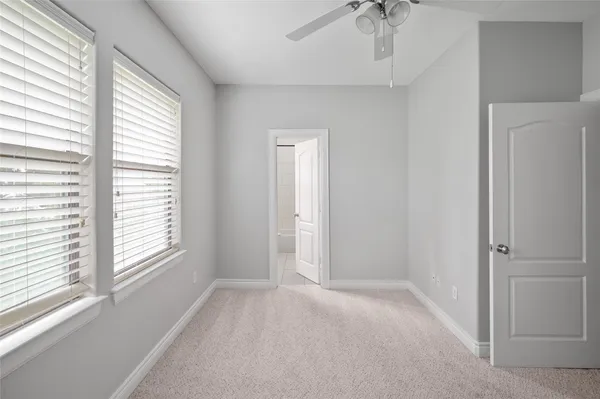 $3,240 | 1409 Rosedale Street, Houston, TX 77004