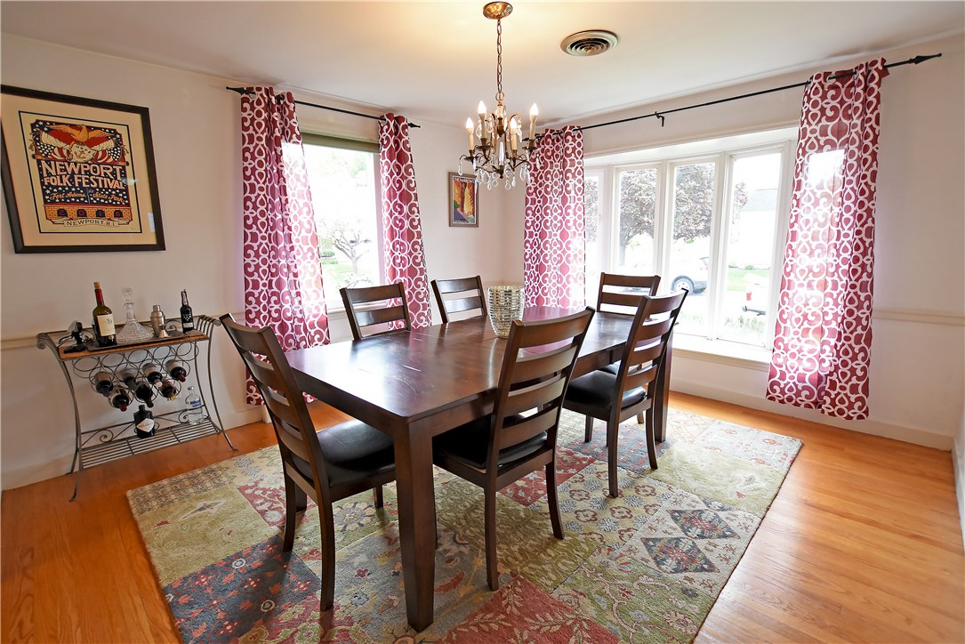 45 Bent Road East Providence, RI 02916 - Photo 12 of 30 Gallery Image 12