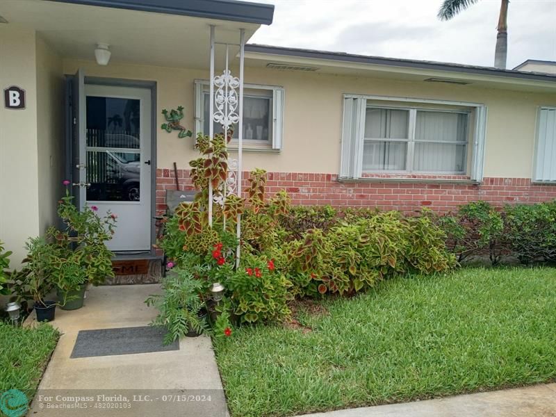 2800 Ashley Dr W Unit B  