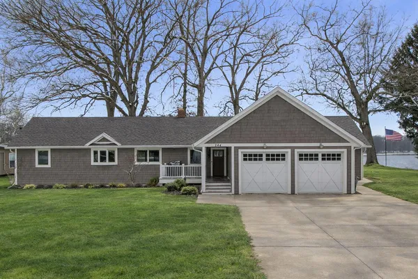$949,500 | 244 Custer Drive, Coldwater, MI 49036