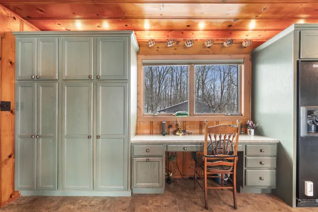 $949,900 | 244 Custer Drive, Coldwater, MI 49036