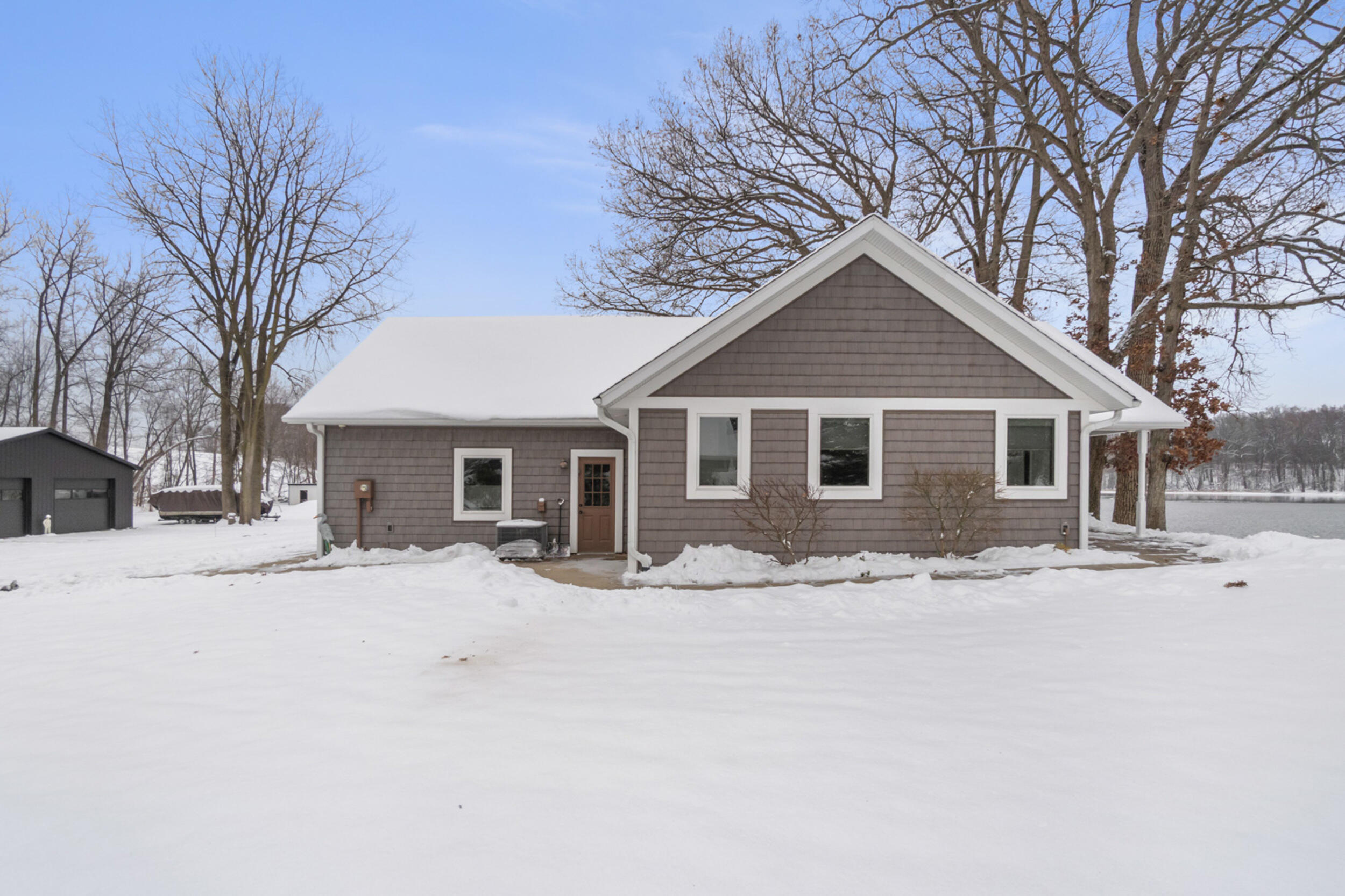 244 Custer Drive Coldwater, MI 49036 - Photo 3 of 59 58_244 custer dr coodwater mi - 00060