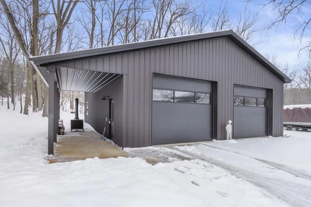 $949,900 | 244 Custer Drive, Coldwater, MI 49036