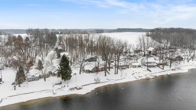 $949,900 | 244 Custer Drive, Coldwater, MI 49036