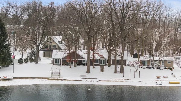 $949,900 | 244 Custer Drive, Coldwater, MI 49036