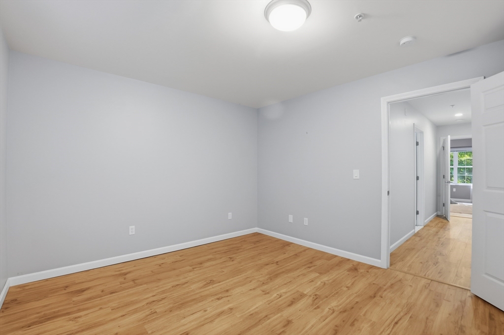 48 Phillips Road, Unit 17 Holden, MA 01520 - Photo 16 of 25