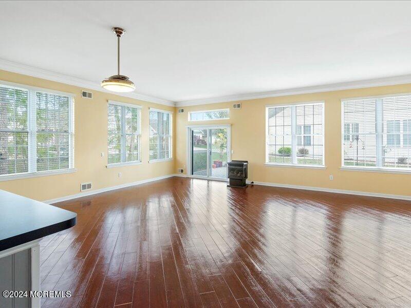 39 Winged Foot Road Jackson, NJ 08527 - Photo 11 of 39 11-Kitchen to Dining