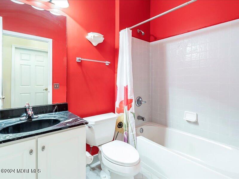 39 Winged Foot Road Jackson, NJ 08527 - Photo 16 of 39 16-Bath 1