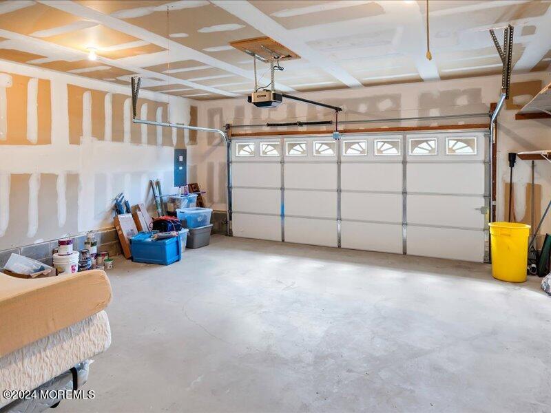 39 Winged Foot Road Jackson, NJ 08527 - Photo 23 of 39 23-Garage