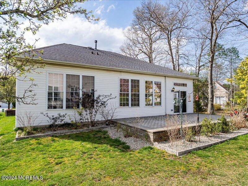 39 Winged Foot Road Jackson, NJ 08527 - Photo 24 of 39 24-Rear Left 1