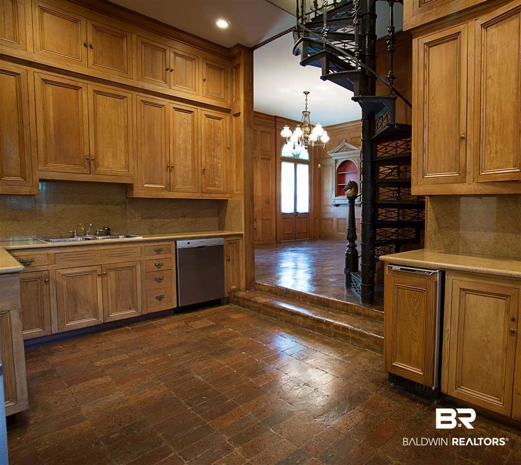 55 McGregor Avenue Mobile, AL 36608 - Photo 31 of 50 Butlers Pantry with Cypress cabinets