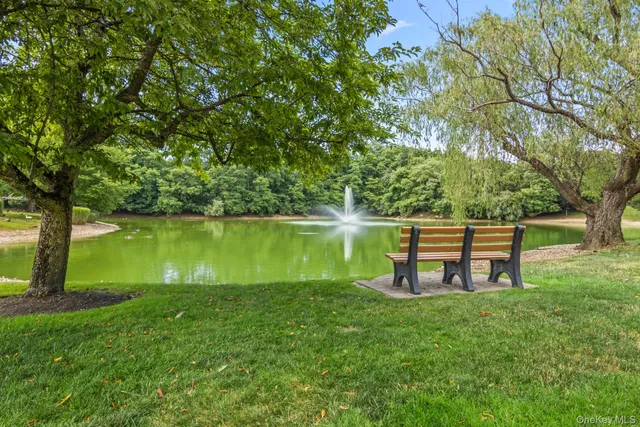 $659,000 | 124 Erin Lane, East Setauket, NY 11733