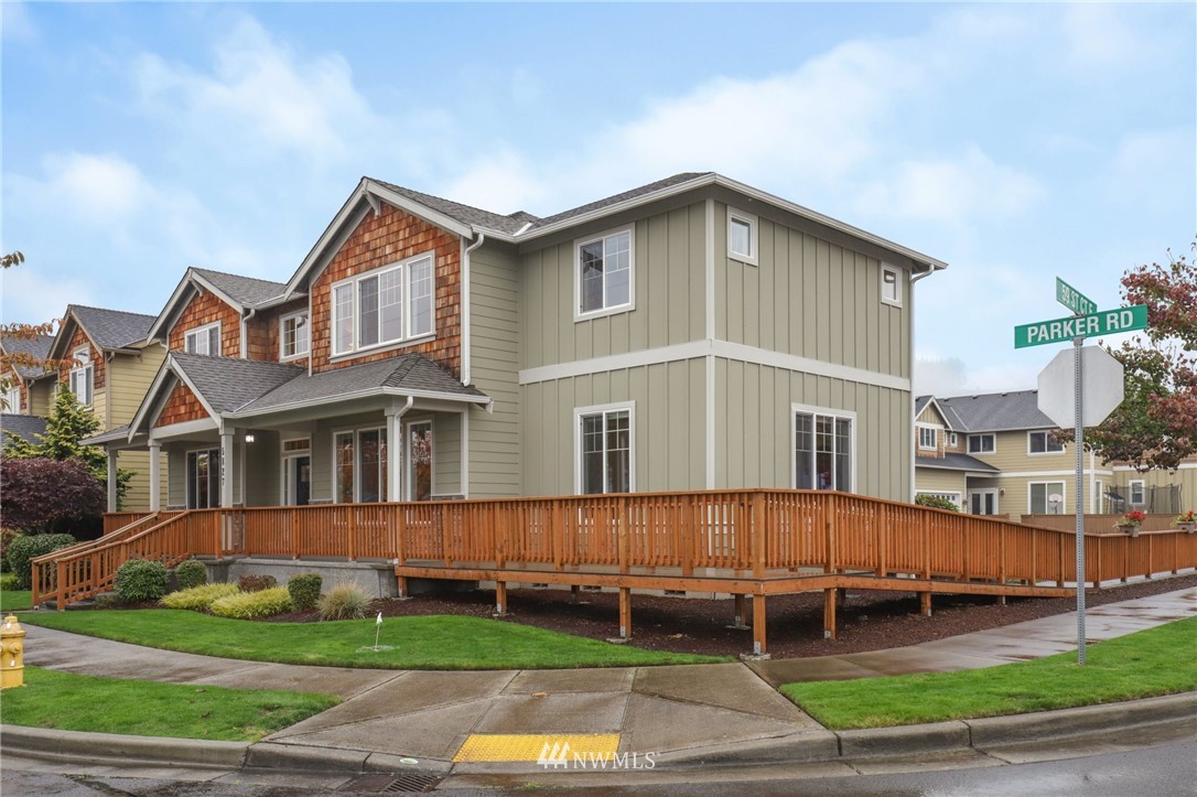 5827 Parker Road East Sumner, WA 98390 - Photo 3 of 40
