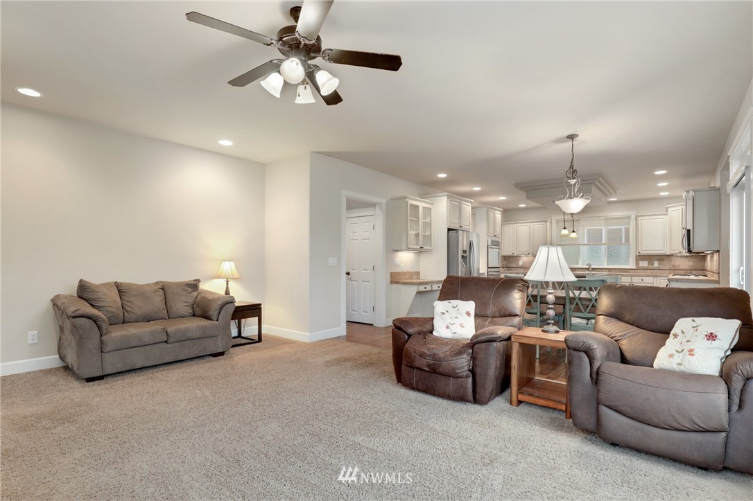 5827 Parker Road East Sumner, WA 98390 - Photo 21 of 40