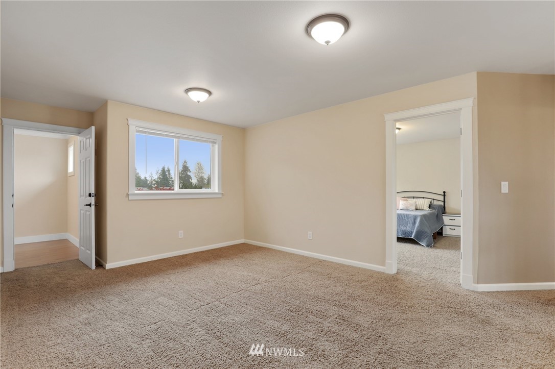 5827 Parker Road East Sumner, WA 98390 - Photo 34 of 40