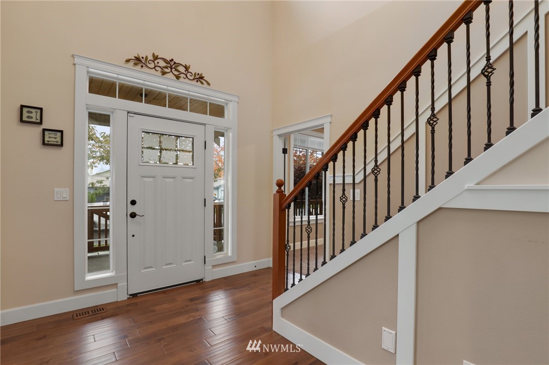 5827 Parker Road East Sumner, WA 98390 - Photo 6 of 40