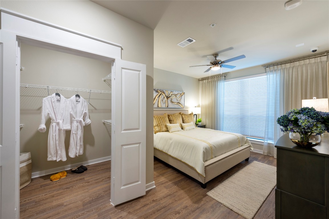 1724 Partnership Way, Unit 1439 Katy, TX 77449 - Photo 27 of 31 Bedroom -this is the furnished model, not actual unit, photo is for reference only