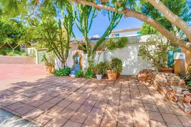 $1,995,000 | 3014 Xenophon Street, San Diego, CA 92106