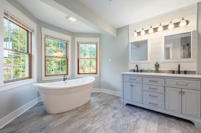 $784,900 | 14510 North Co Road 1000 East, Sunman, IN 47041