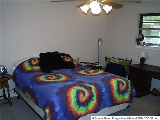 3032 Quebec Drive Baton Rouge, LA 70819 - Photo 6 of 6 Gallery Image 6