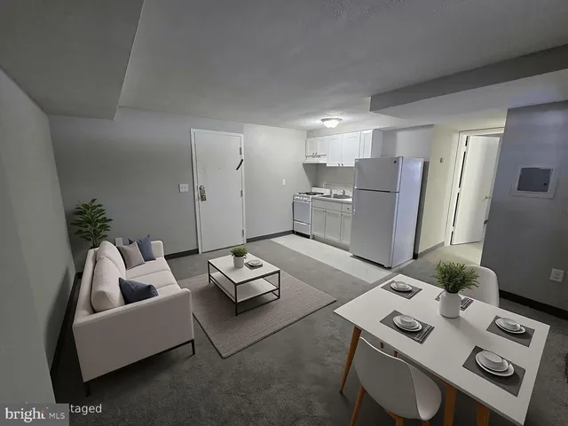 $1,094 | 7607 Eastern Avenue Northwest, Unit 1, Takoma Park, MD 20912