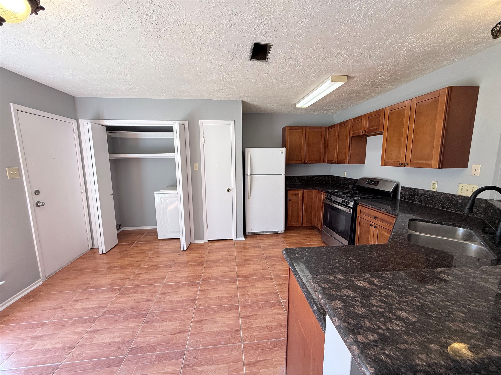 2322 Autumn Springs Lane Spring, TX 77373 - Photo 5 of 12