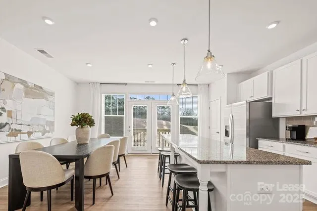 $2,295 | 1018 Fairway Green Lane, Unit LANDON, Charlotte, NC 28216