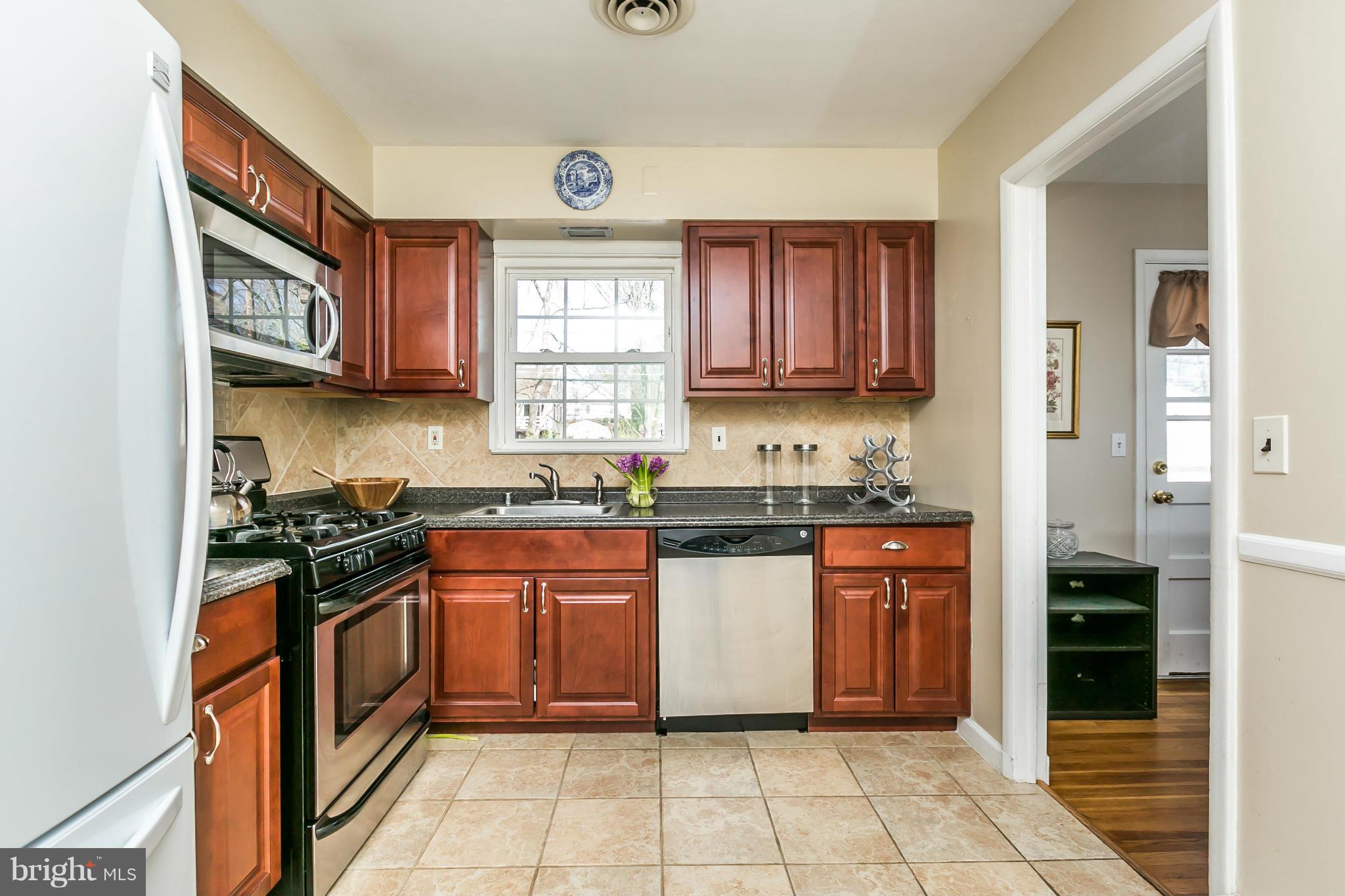 60 Belfast Road Lutherville-Timonium, MD 21093 - Photo 13 of 30 Kitchen