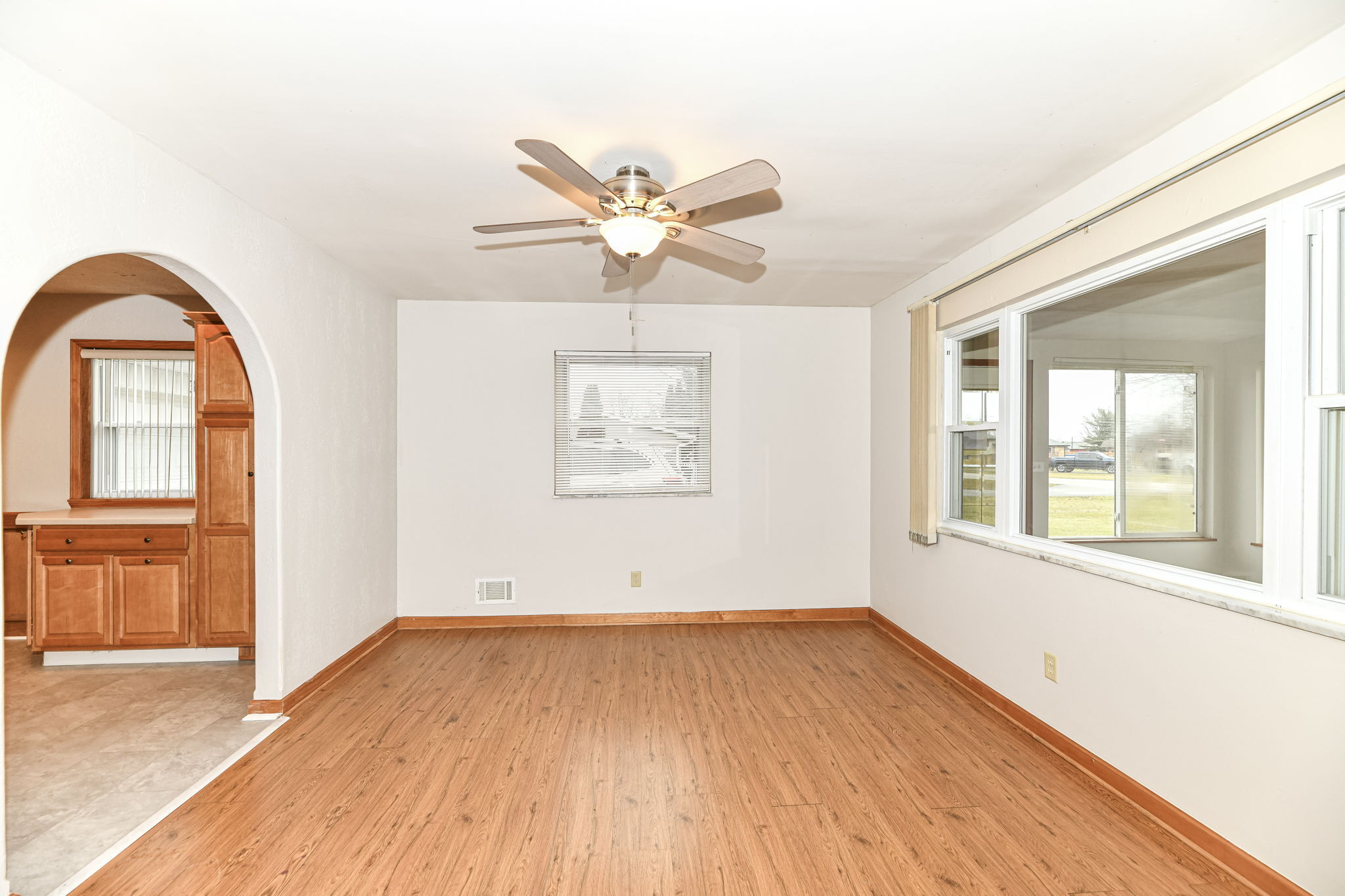 3518 Fisher Road Indianapolis, IN 46239 - Photo 8 of 36 Gallery Image 8