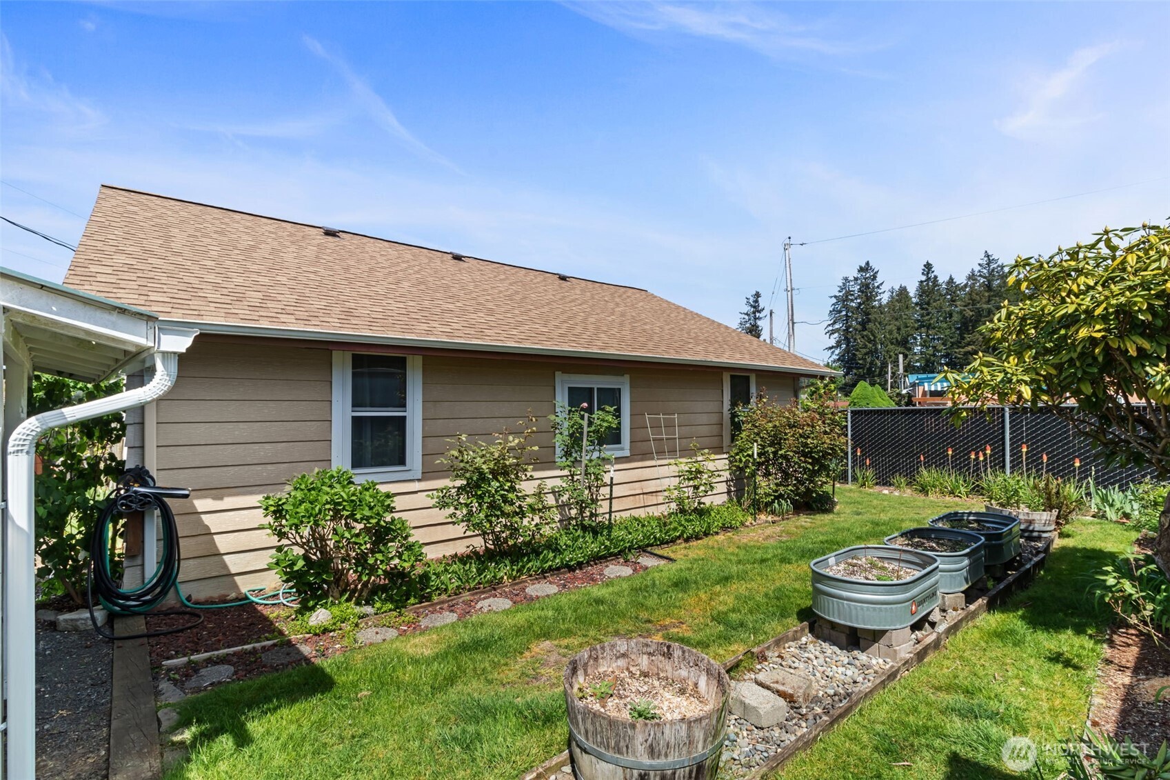 4100 Dent Road Southwest Olympia, WA 98512 - Photo 8 of 38 Gallery Image 8