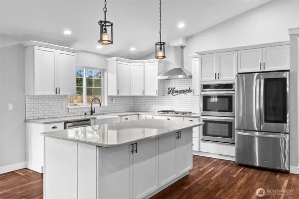 $1,100,000 | 17003 Jordan Street Southwest, Rochester, WA 98579