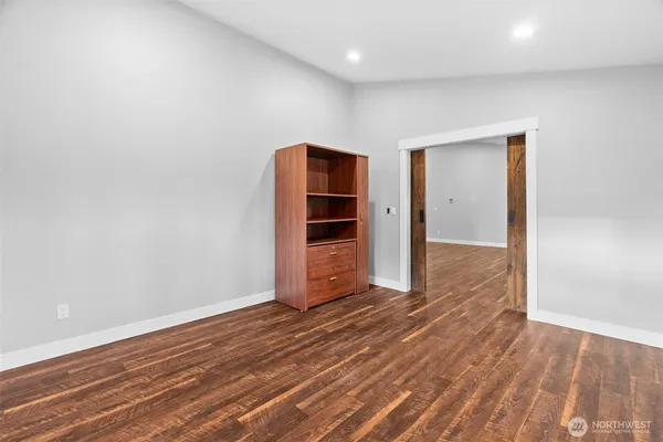 $1,100,000 | 17003 Jordan Street Southwest, Rochester, WA 98579