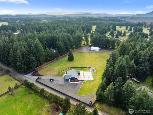 $1,100,000 | 17003 Jordan Street Southwest, Rochester, WA 98579