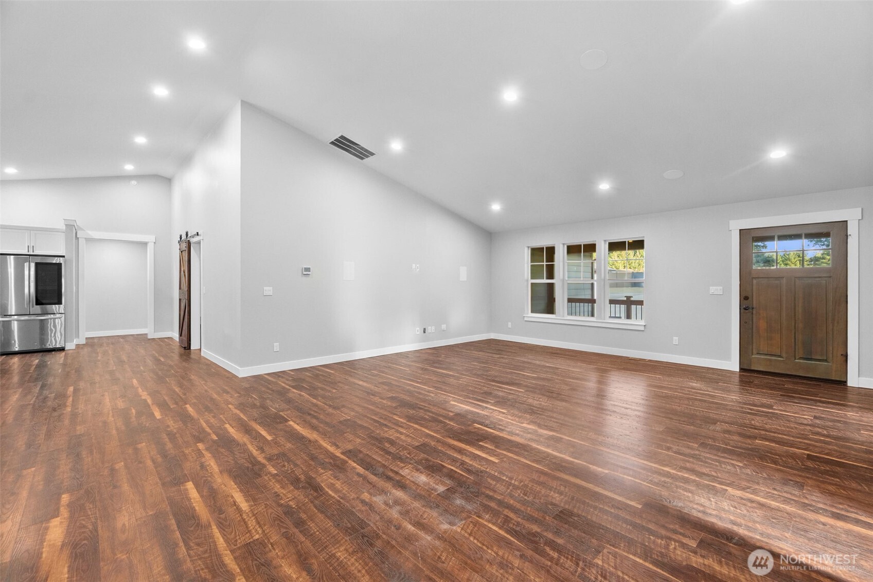 17003 Jordan Street Southwest Rochester, WA 98579 - Photo 8 of 40