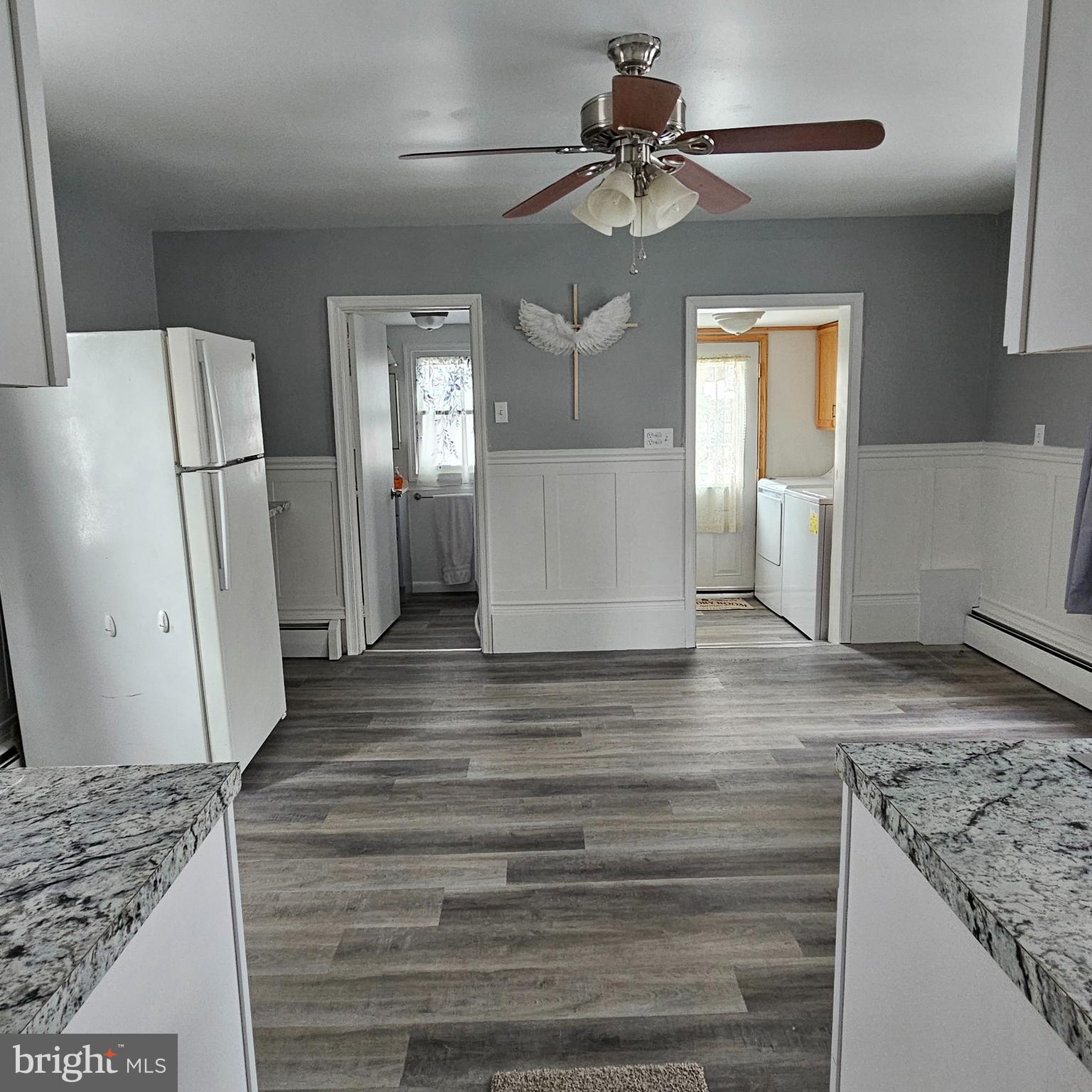 426 Center Street Lykens, PA 17048 - Photo 9 of 19