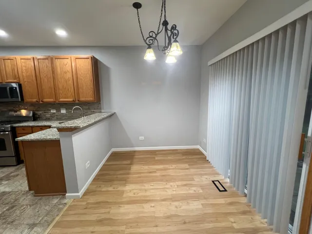 $2,400 | 17542 Gilbert Drive, Lockport, IL 60441