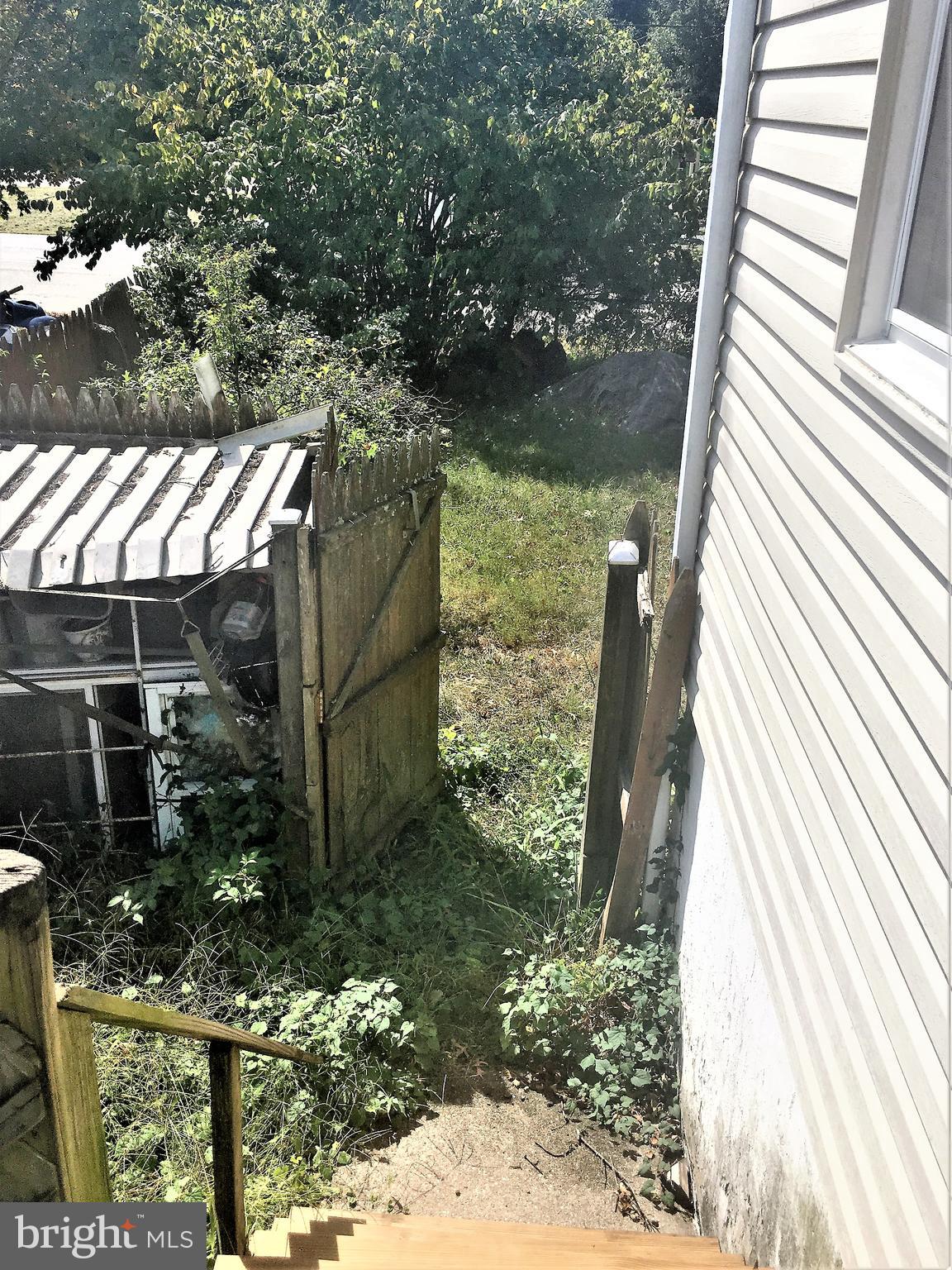 4600 Kiernan Road College Park, MD 20740 - Photo 22 of 22 Rear Yard Looking Right Towards Corner