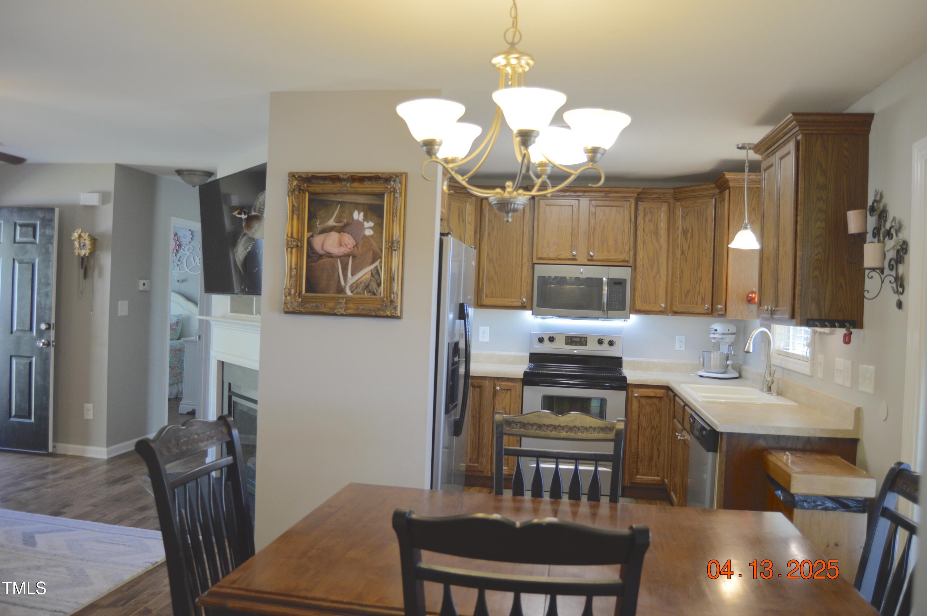 860 Bear Road Benson, NC 27504 - Photo 20 of 42 Kitchen