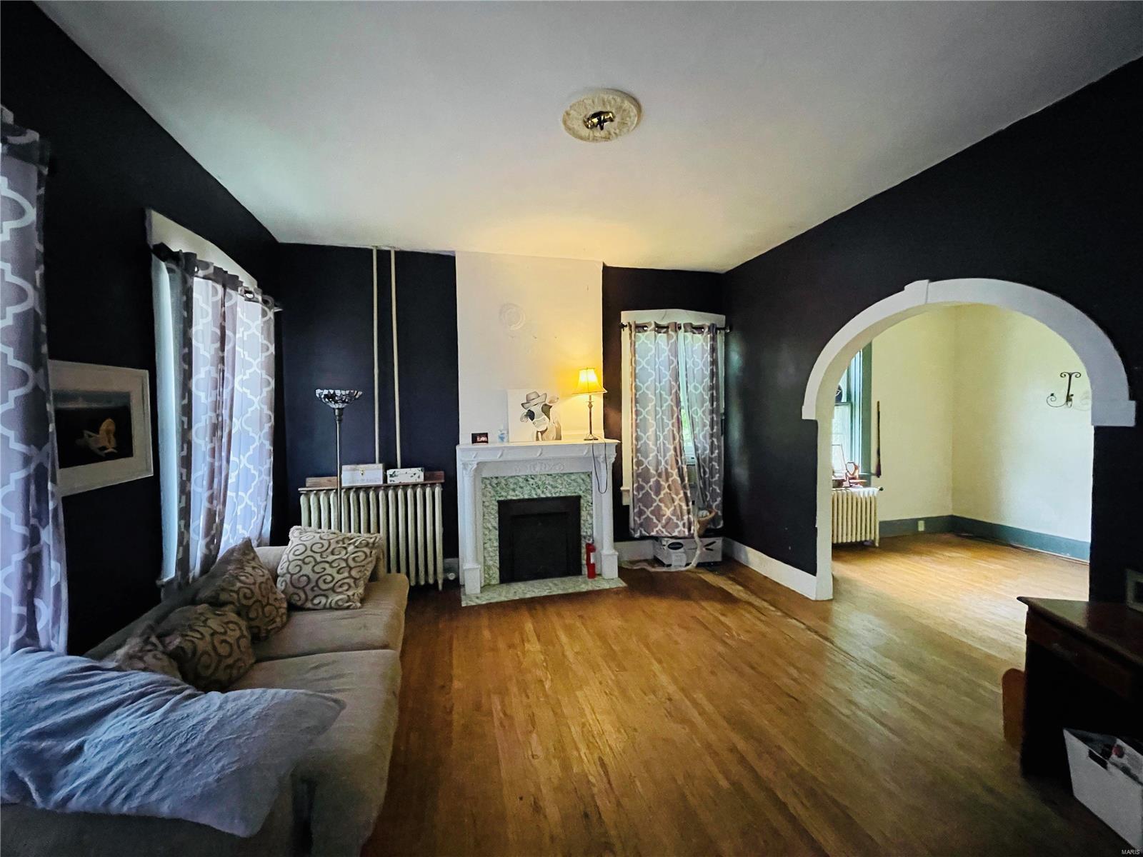 823 Langdon Street Alton, IL 62002 - Photo 5 of 23