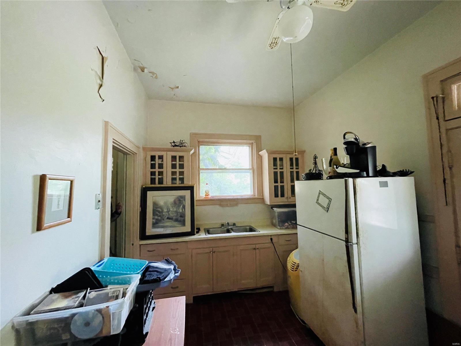 823 Langdon Street Alton, IL 62002 - Photo 9 of 23