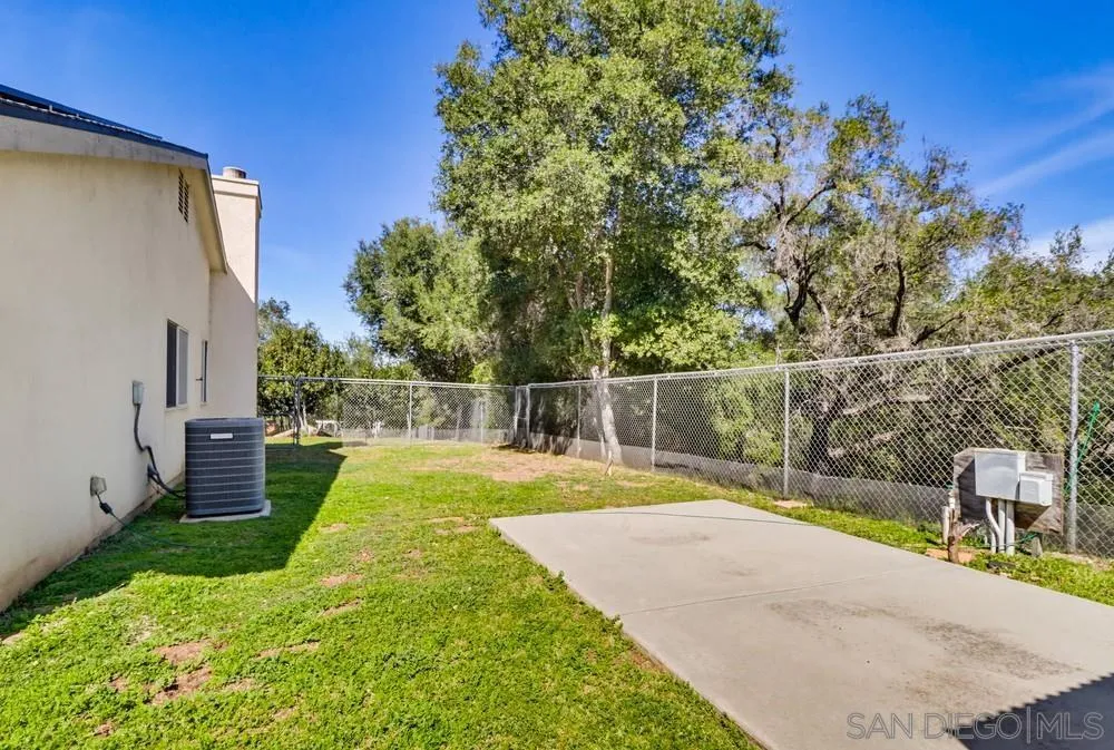 359 Galloway Valley Road Alpine, CA 91901 - Photo 45 of 50 a view of a backyard with swimming pool