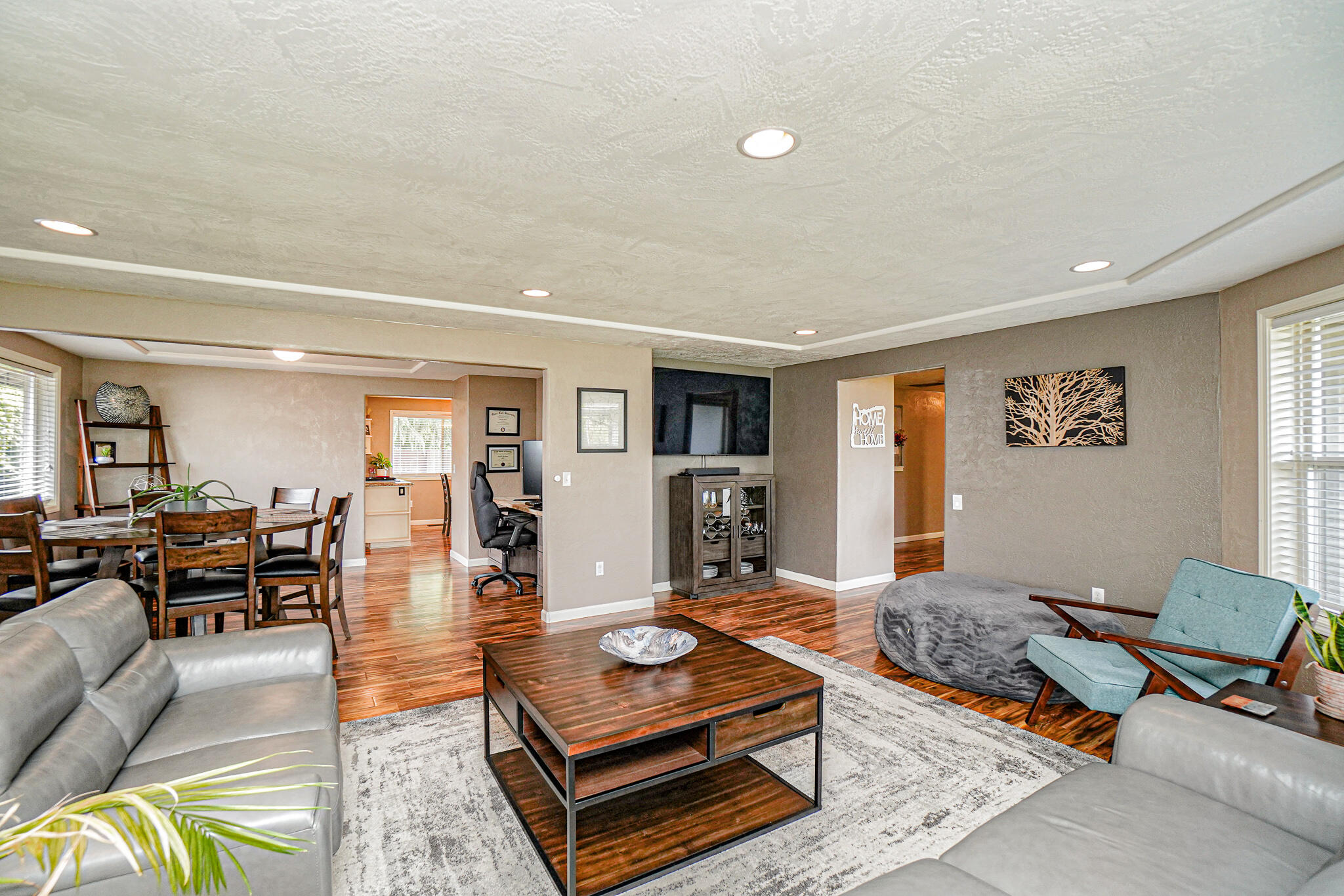 2840 Lone Pine Road Medford, OR 97504 - Photo 8 of 37 DSC09406