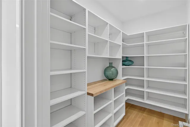 $1,050,000 | 1 Warwick Isle Boulevard, Pine Island, NY 10969