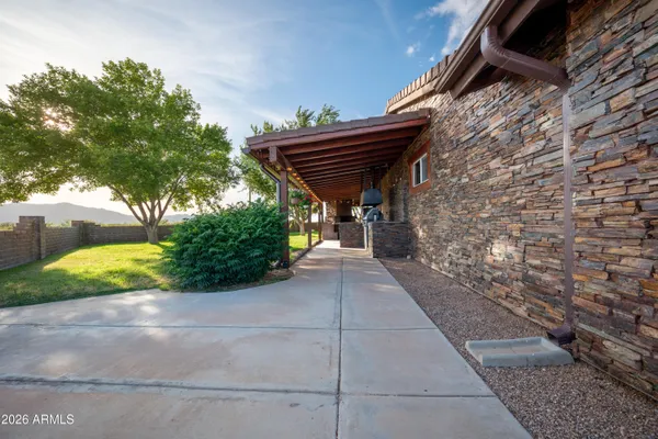 $515,000 | 229 Cholla Drive, Pearce, AZ 85625