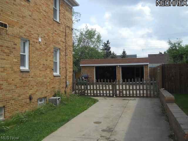 6151 Ridge Road Parma, OH 44129 - Photo 2 of 8