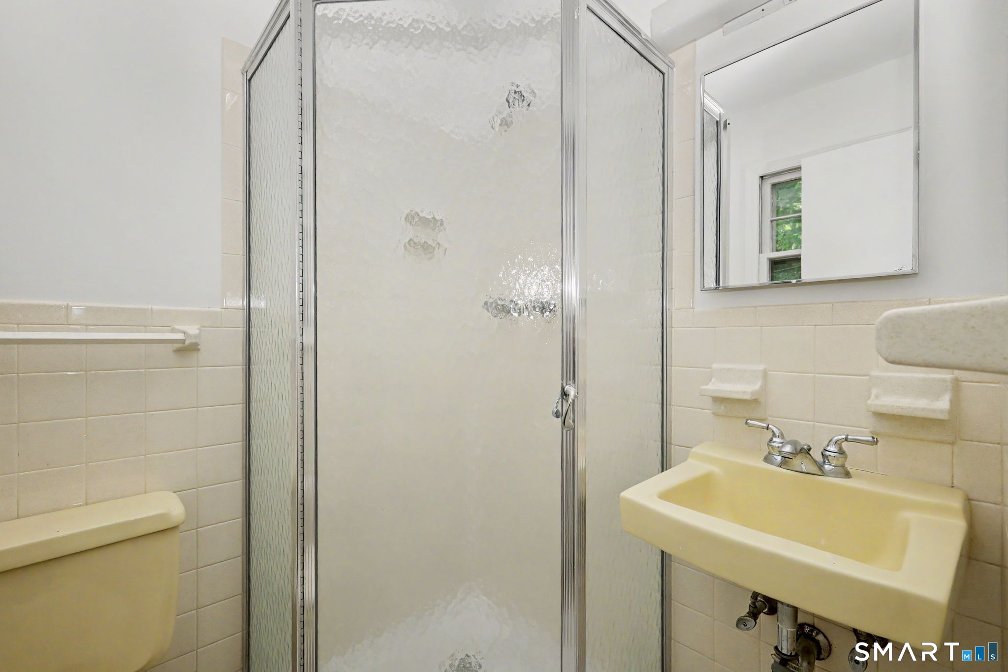 11 Lycett Court Norwalk, CT 06850 - Photo 14 of 19 Gallery Image 14