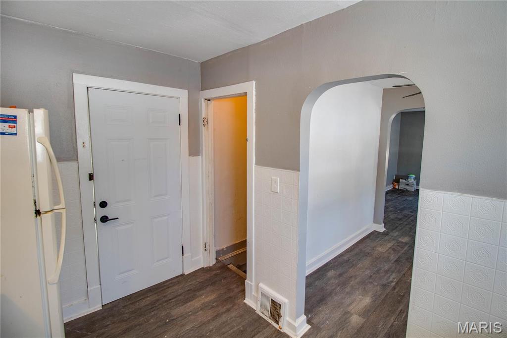 330 Grant Street Bethalto, IL 62010 - Photo 14 of 25